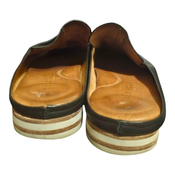 GENTLE SOULS KENNETH COLE Everett Black Leather Mules - Size 9 - Picture 4 of 7